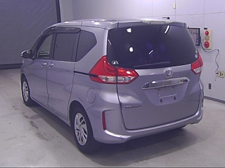 HONDA FREED 2016