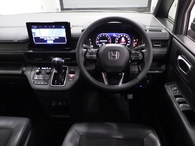 HONDA STEP WAGON 2022