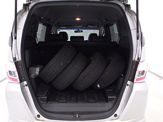 HONDA FREED 2012