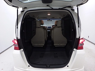 HONDA FREED 2010