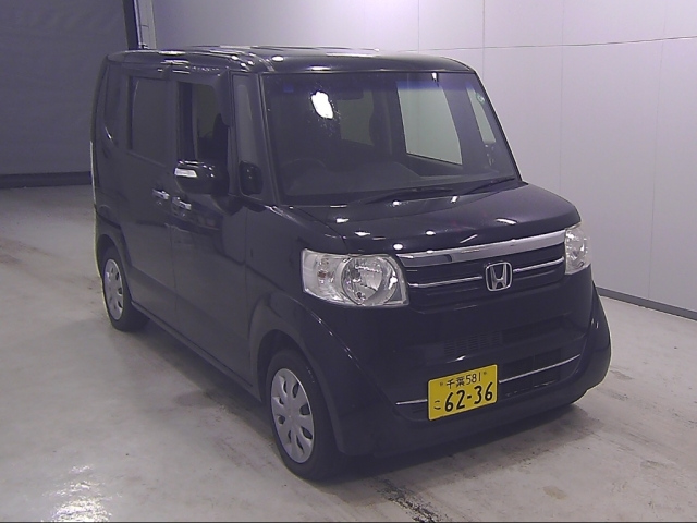 HONDA N BOX 2017