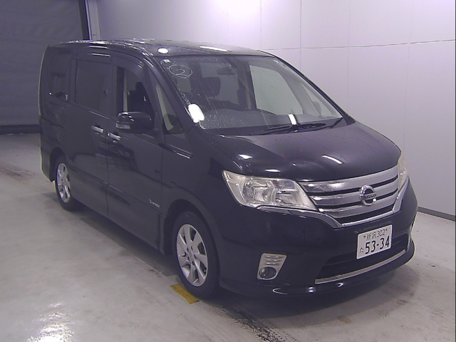 NISSAN SERENA 2013