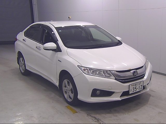 HONDA GRACE 2015