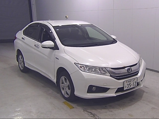 HONDA GRACE 2015