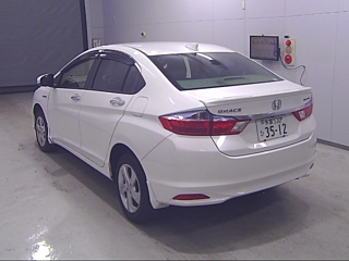 HONDA GRACE 2015