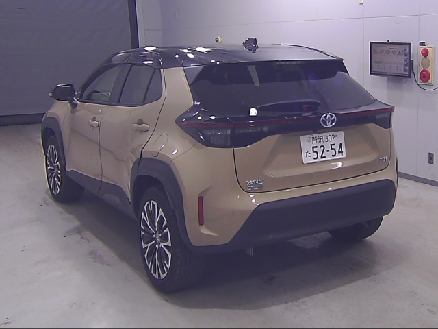 TOYOTA YARIS CROSS 2023