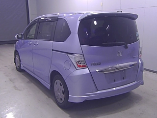 HONDA FREED 2012