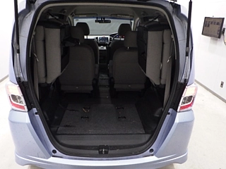 HONDA FREED 2012