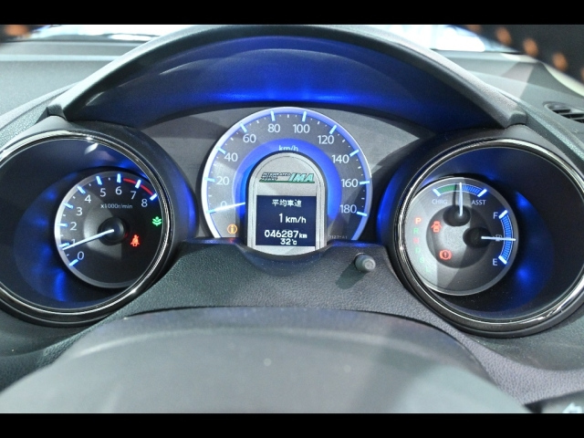 HONDA FIT SHUTTLE 2012