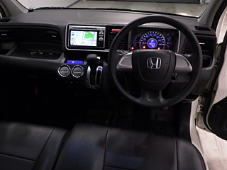 HONDA LIFE 2011