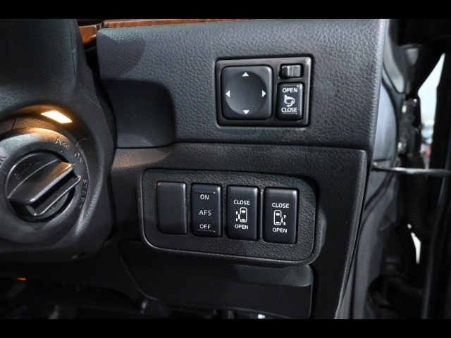 NISSAN ELGRAND 2008