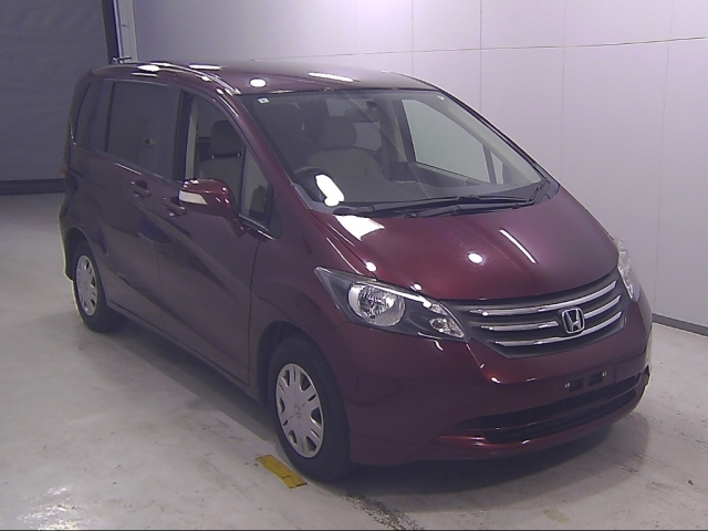 HONDA FREED 2009