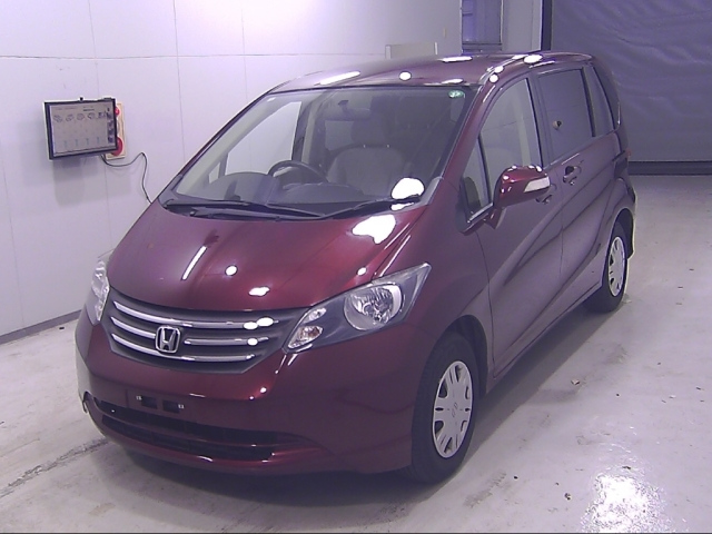 HONDA FREED 2009