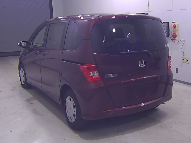 HONDA FREED 2009
