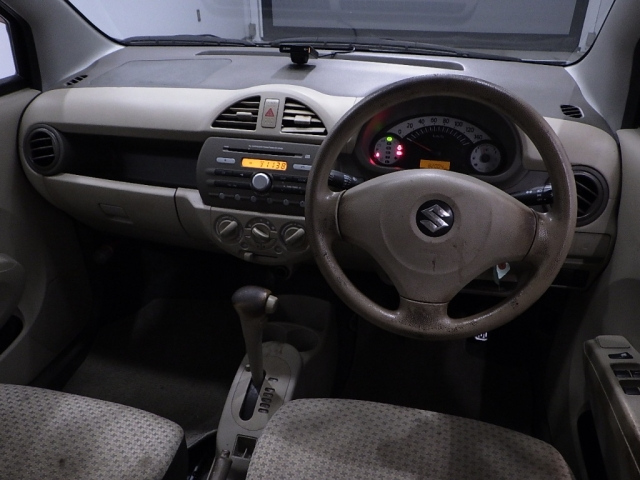 SUZUKI ALTO 2010