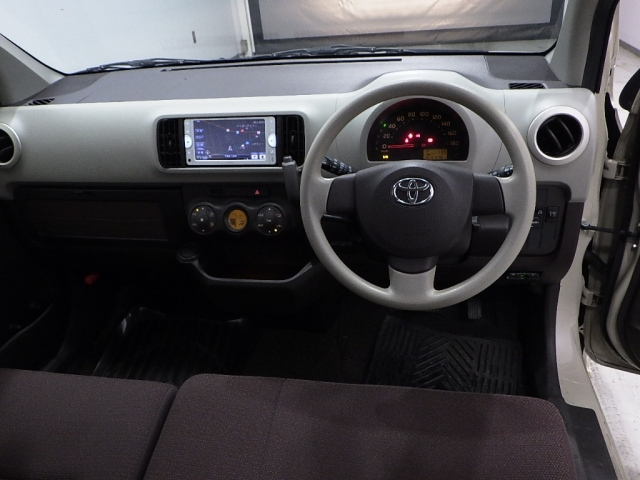 TOYOTA PASSO 2012
