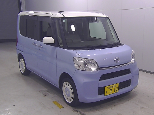 DAIHATSU TANTO 2017