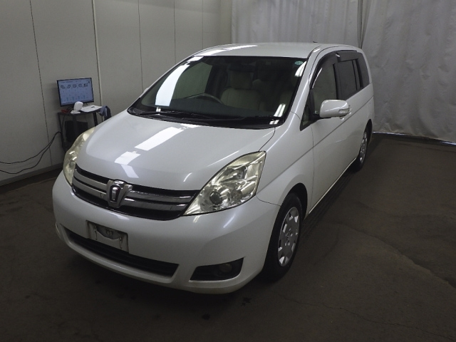 TOYOTA ISIS 2012