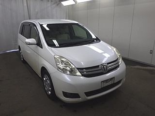 TOYOTA ISIS 2012