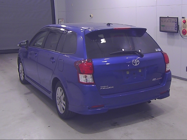 TOYOTA COROLLA FIELDER 2012