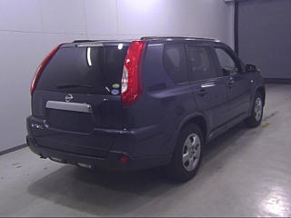 NISSAN X-TRAIL 2010