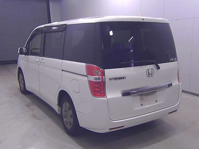 HONDA STEP WAGON 2012