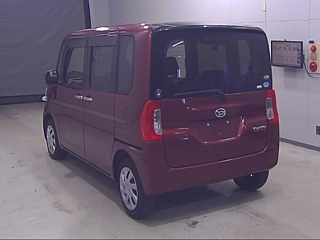 DAIHATSU TANTO 2016