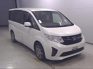 HONDA STEP WAGON 2016