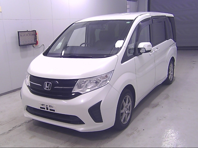 HONDA STEP WAGON 2016