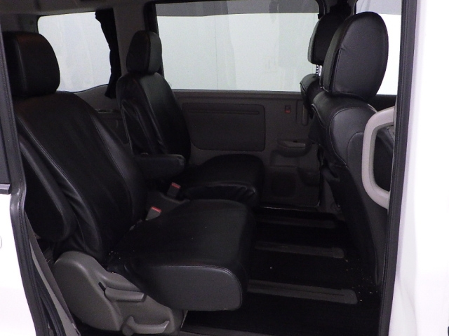 HONDA STEP WAGON 2016