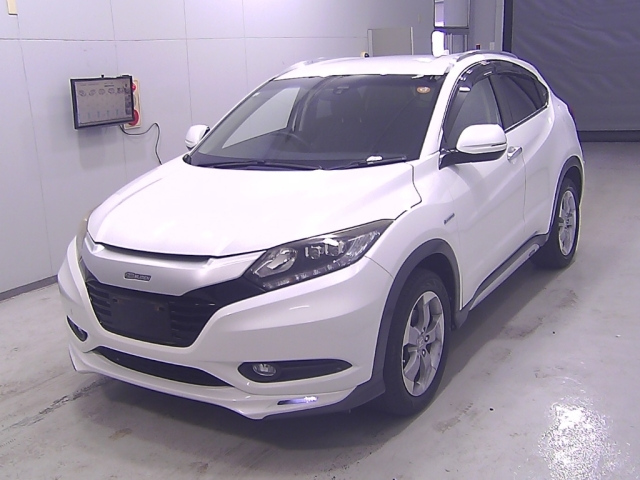 HONDA VEZEL 2015