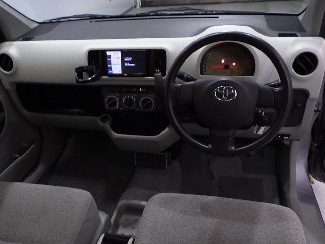 TOYOTA PASSO 2012