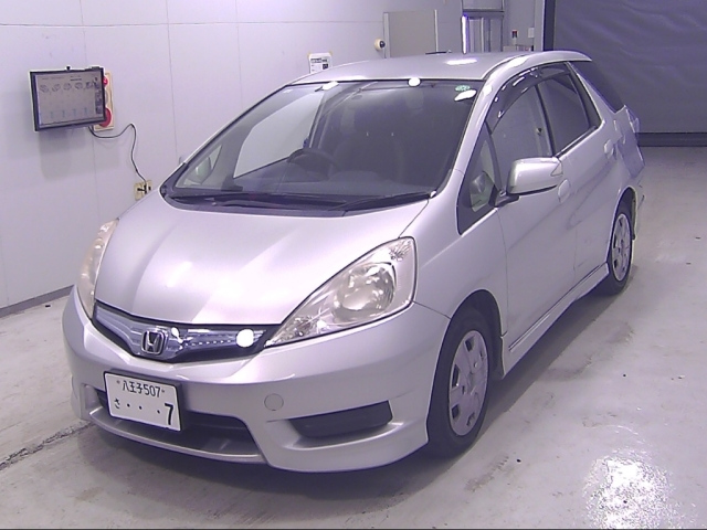 HONDA FIT SHUTTLE 2011