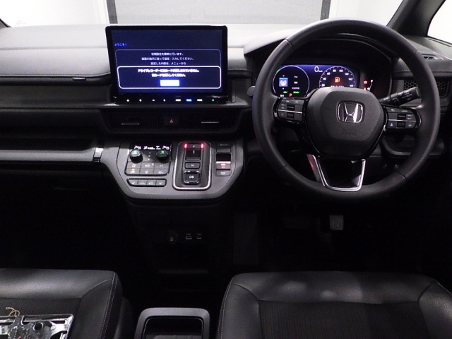 HONDA STEP WAGON 2023