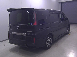 HONDA STEP WAGON 2017