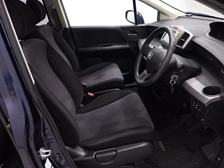 HONDA FREED 2010