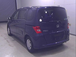 HONDA FREED 2010