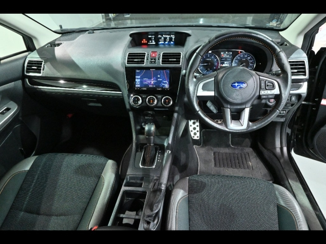 SUBARU XV 2016