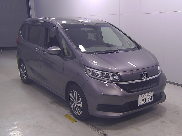 HONDA FREED 2023