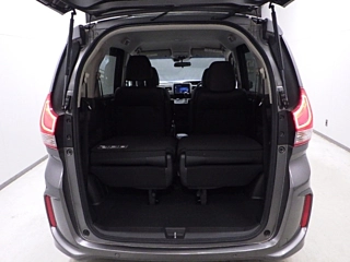 HONDA FREED 2023