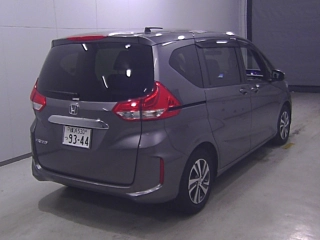 HONDA FREED 2023