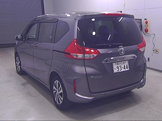 HONDA FREED 2023