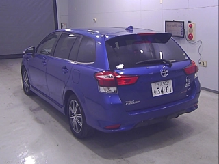 TOYOTA COROLLA FIELDER 2015
