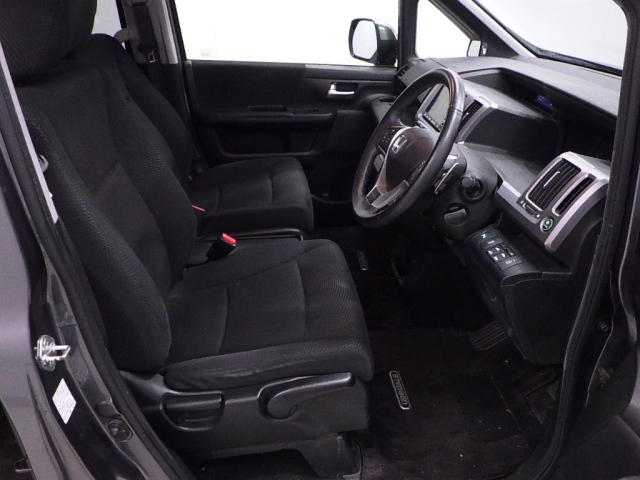 HONDA STEP WAGON 2012