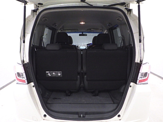 HONDA FREED 2012