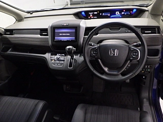 HONDA FREED 2016
