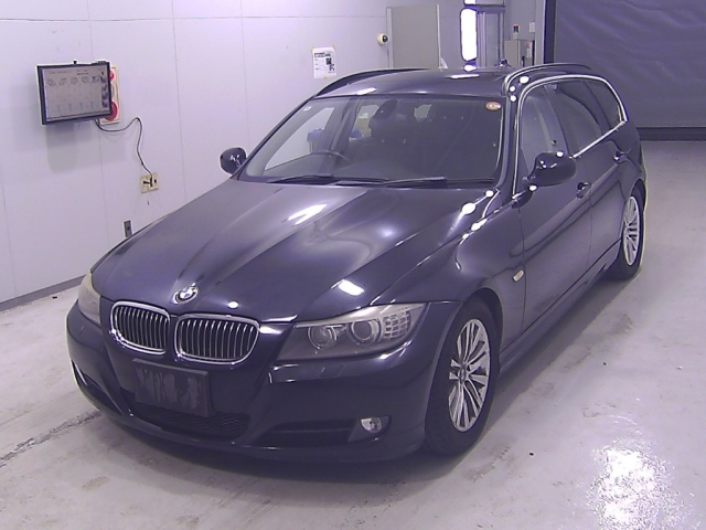 BMW 3 SERIES 2012