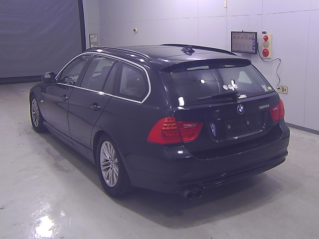 BMW 3 SERIES 2012