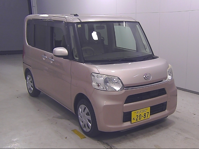 DAIHATSU TANTO 2014