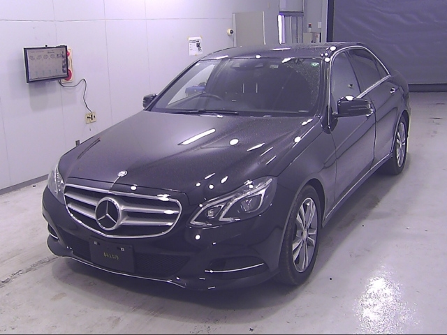 MERCEDES BENZ E CLASS 2015